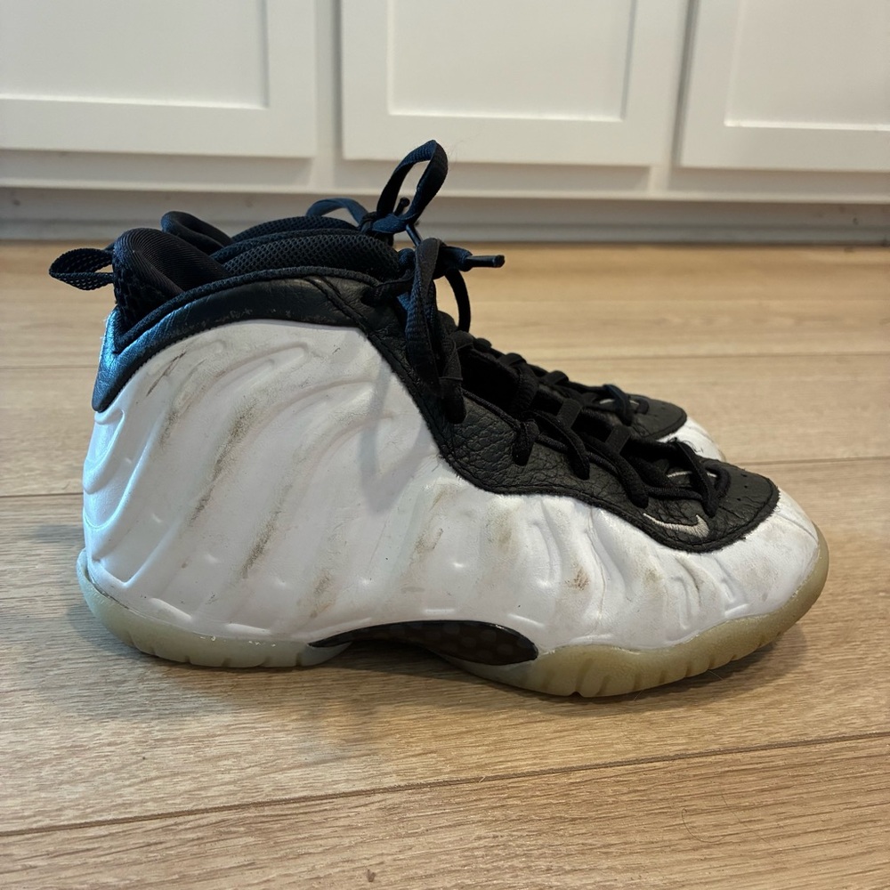 Nike Little Posite One QS GS DV2239-100 Penny PE White Kids Foamposite Sz 1.5Y